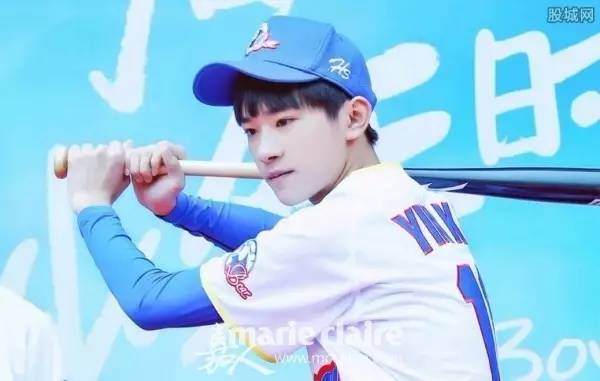 tfboys的穿搭风格,tfboys炸裂穿搭