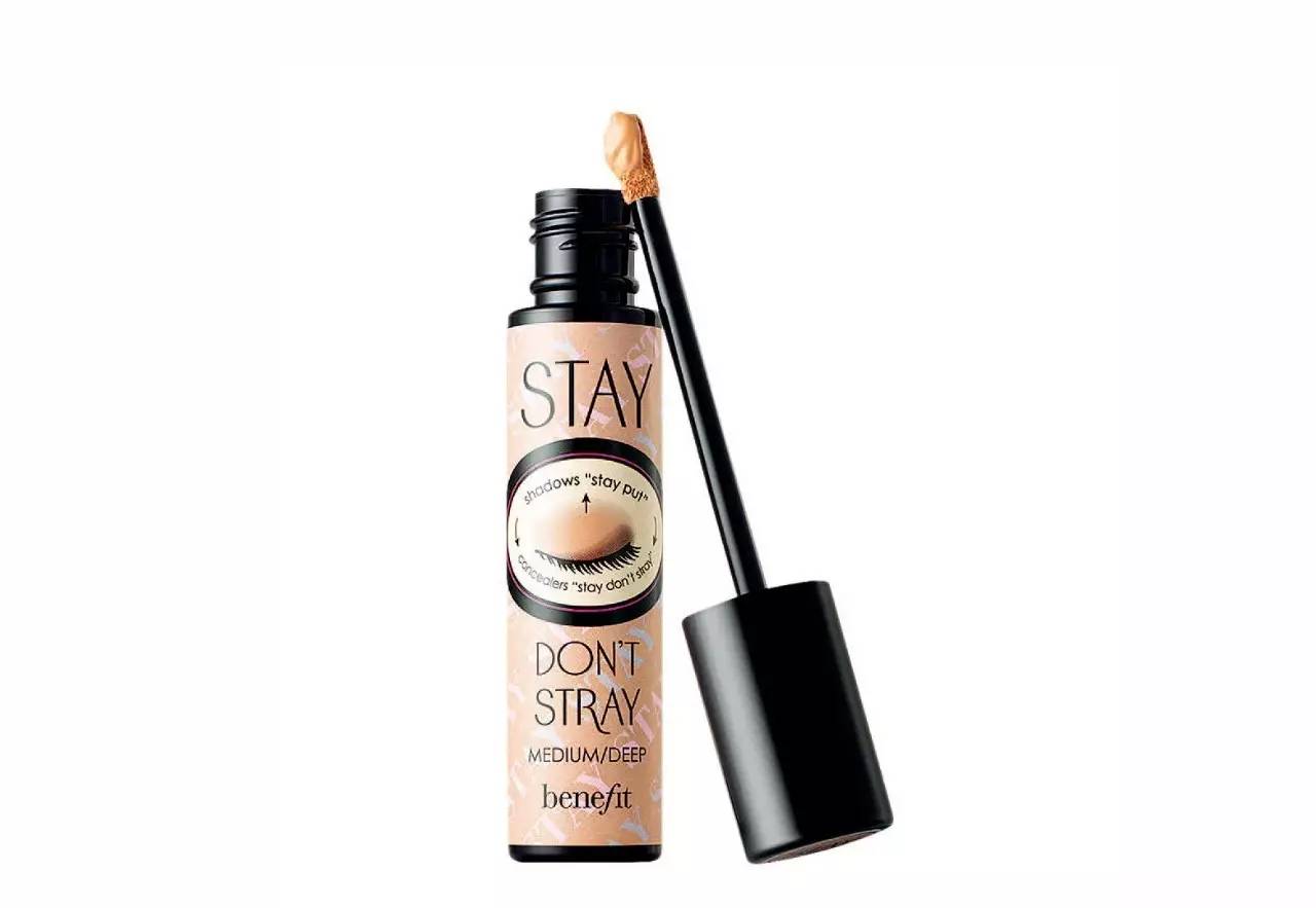 请忽略墨镜下的眼妆 (雨天眼妆推荐)