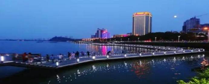 1982年国务院第一批文化名城,国务院公布135座历史文化名城