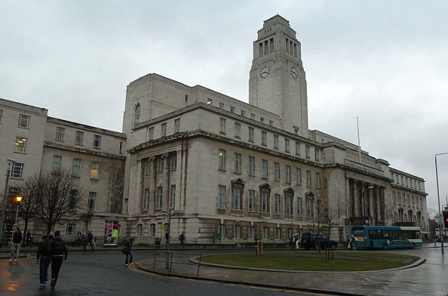 捡漏良机来了？英国顶尖大学低姿态招生4400个课程虚位以待