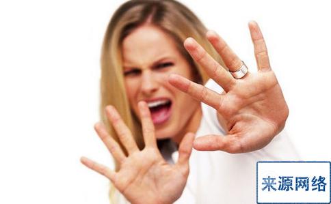 中老年人盆腔炎有什么明显的症状,老年性盆腔炎附件炎的症状有哪些