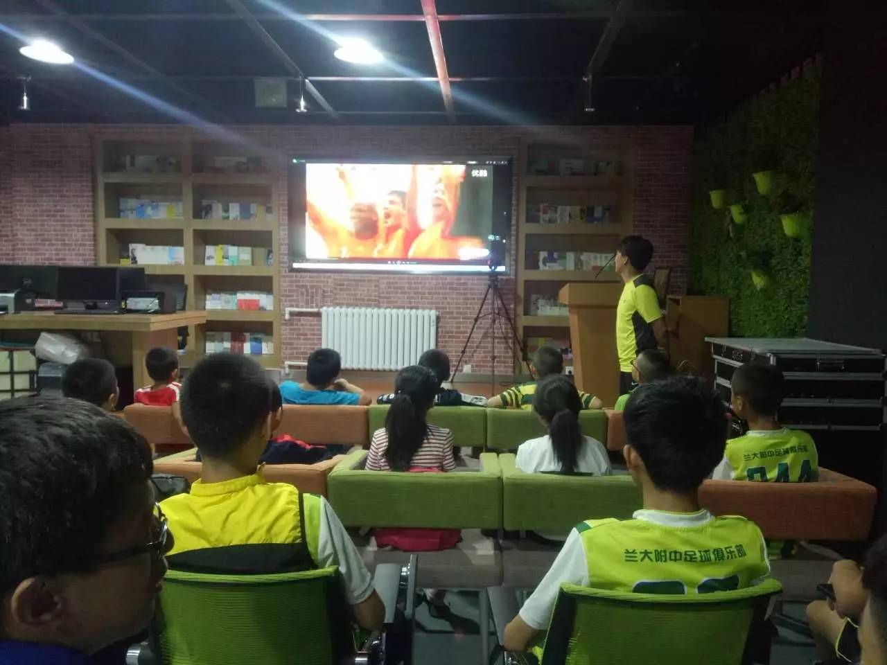 兰州封闭式青少年运动训练营,兰州新区青少年训练营