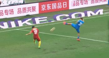 广州富力射手扎哈维,半场战报恒大0-0鲁能