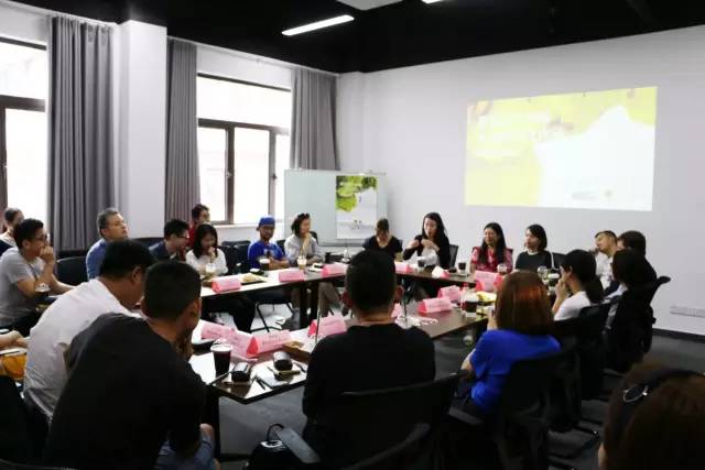 「创业在长宁创业孵化基地联盟活动」尚创汇·设计师沙龙第11期“服装设计风格品牌文化内涵”探索微论坛成功举办