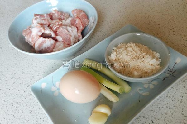 香酥排骨怎样做又脆又嫩,香酥排骨