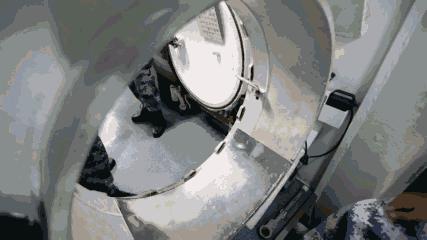 中国军兵的伙食,现在中国潜艇官兵每天的伙食标准