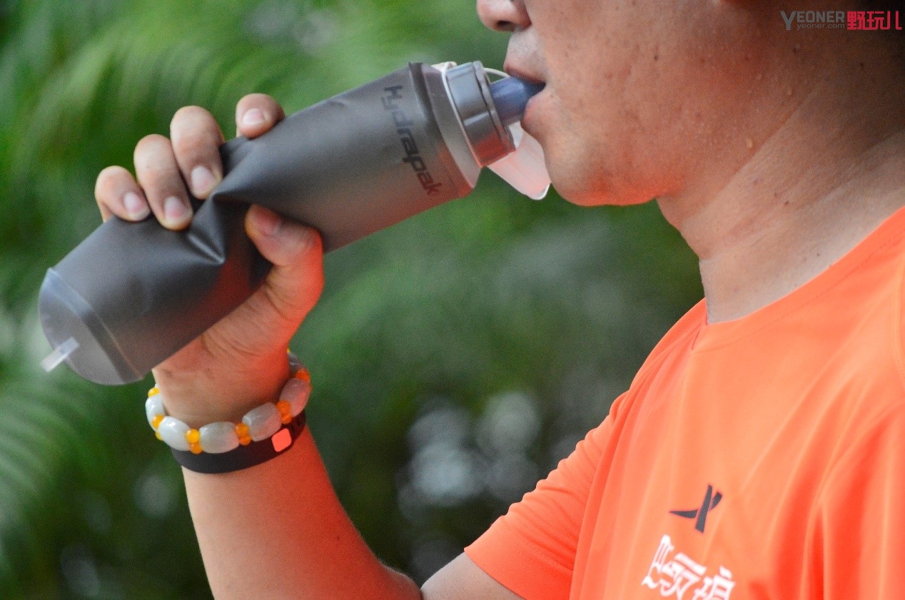 折叠水壶测评,hydrapak水壶