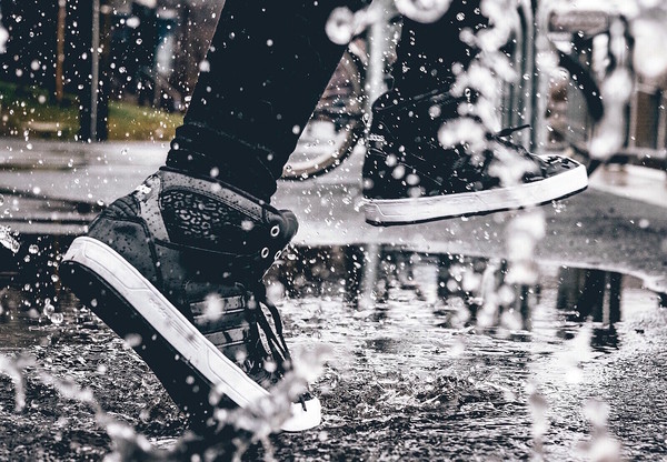 用完神仙水直接用防晒隔离可以吗,神仙水可以用来当防晒吗