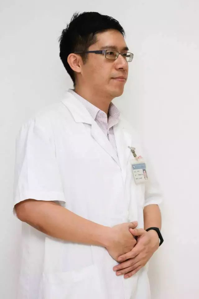 助眠瑜伽睡前动作,睡前黄金10分钟6个动作