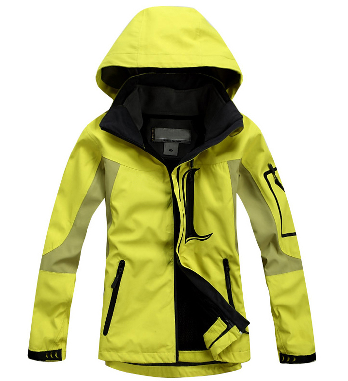 徒步必备的10件装备,徒步进藏最佳装备选择