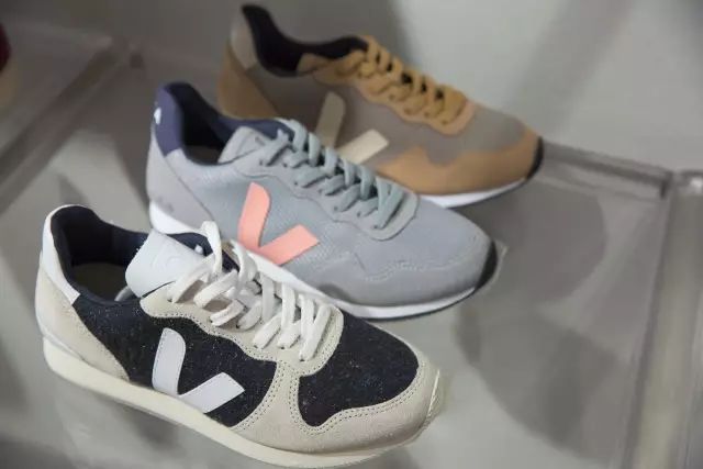 爆款已经看腻了你却还在做烂大街的伪时髦？