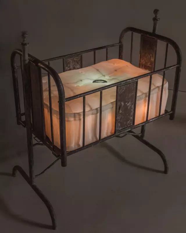 凤凰艺术|白立方呈现另一个鲜为人知的“王功新”,“轮回”重启