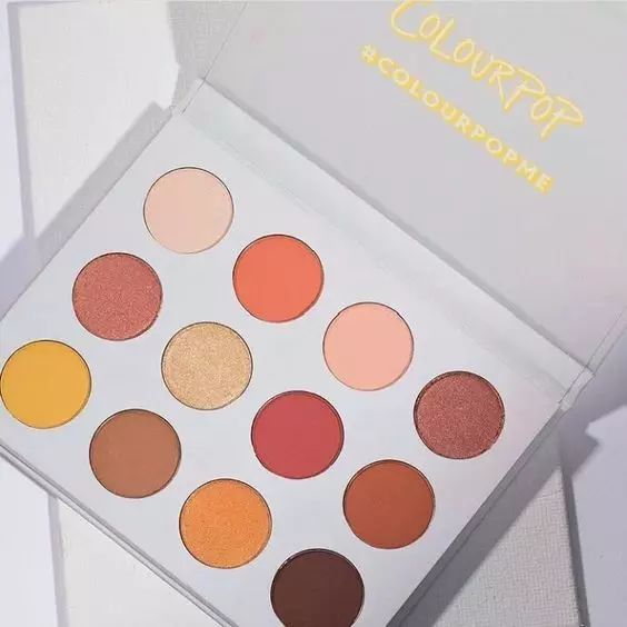 哪款平价眼影盘比较好用,哪些牌子的四色眼影盘好用到哭