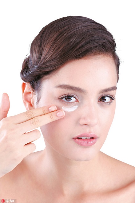 黑眼圈遮瑕遮不住怎么办,眼下黑眼圈细纹用什么遮瑕