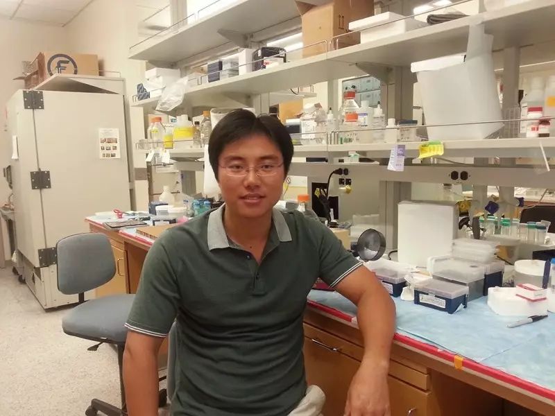 腰椎间盘突出微创案例,20年前的腰椎间盘微创手术