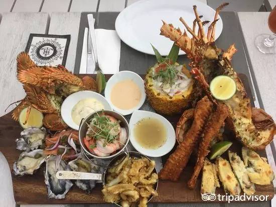 免签的海岛国家,斐济美丽的海滩