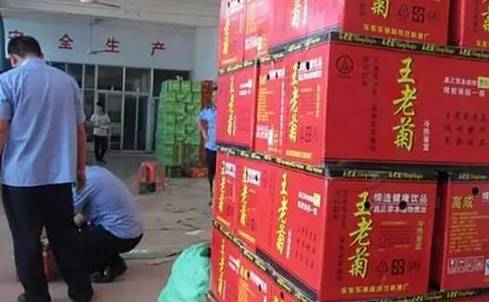 南昌这家厂高仿绝了！你买的“清风”纸可能是“三青风”，快自查！