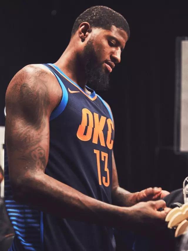 nba杨毅最新动态,杨毅勇士球衣