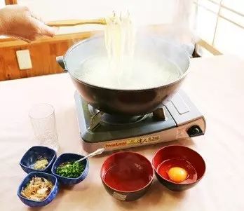 日本乌冬面方便面,日本自助售卖机乌冬面