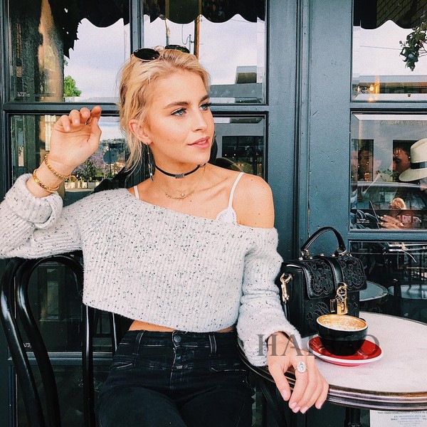 “美人鱼”专属夏日青春气息！「报君潮流眼」之林允：穿上粉红小礼裙，化身灵动潇洒的白日梦女！