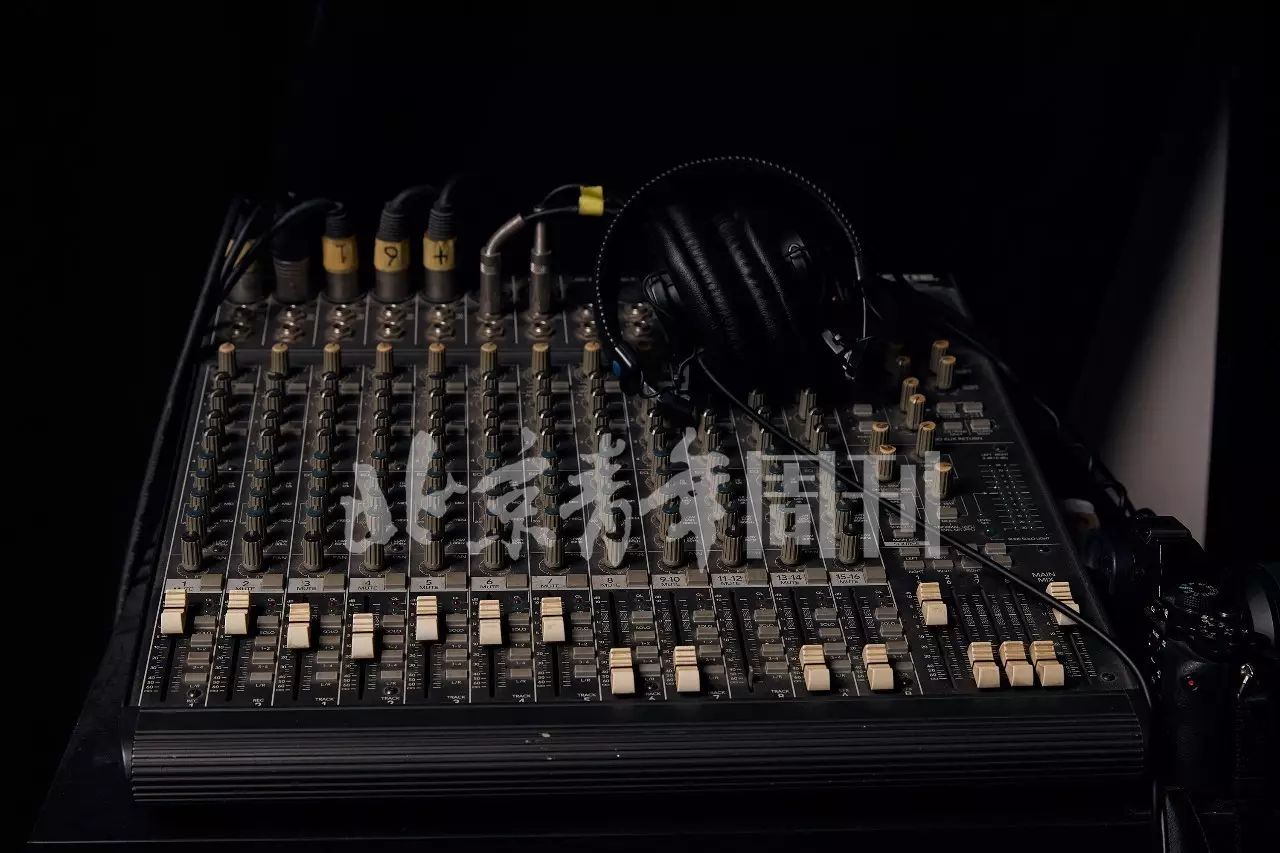 摇滚歌手高旗巅峰照片,摇滚歌手高旗访谈视频