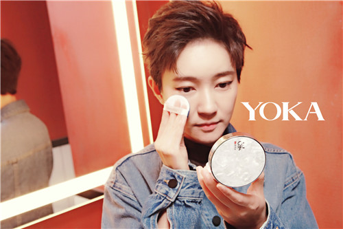 为什么焦俊艳变化这么大,焦俊艳帅气瞬间