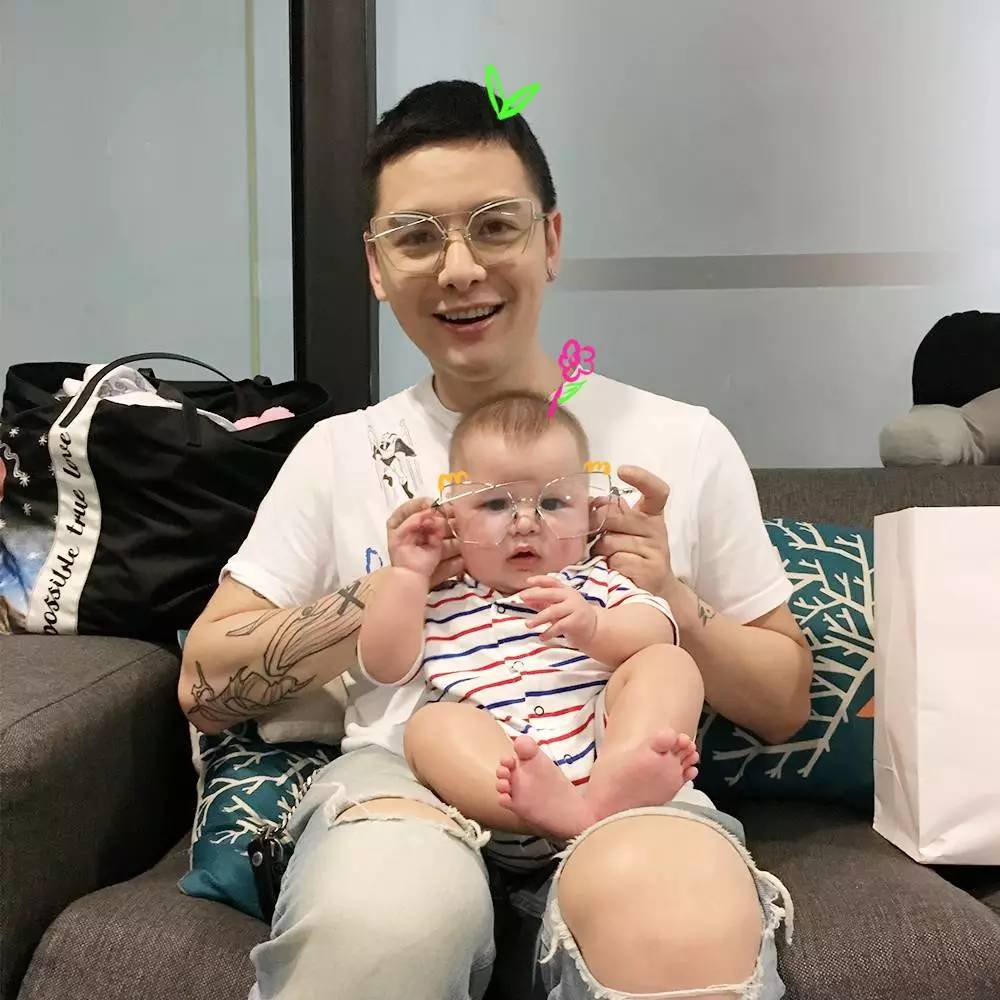 适合圆脸短脸戴的太阳眼镜,圆脸大脸适合的眼镜测评