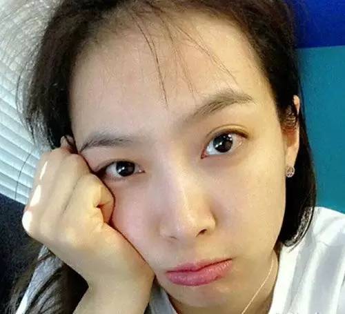 教你妆|是谁给女明星们素颜的勇气来面对流言蜚语？那对能耐的睫毛呗！