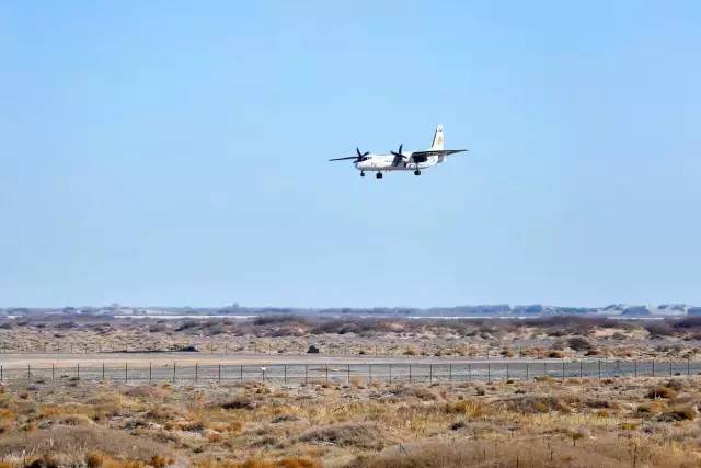 额济纳胡杨林10月份旅游攻略,额济纳旗旅游住宿