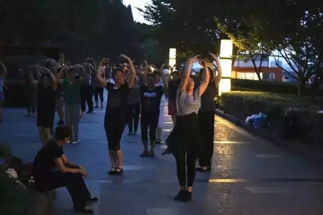 南京有玄武湖区吗,南京玄武湖有多少人