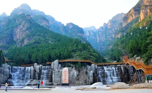 洛阳洛浦玻璃栈道在哪,河南洛阳木札岭景区玻璃栈道