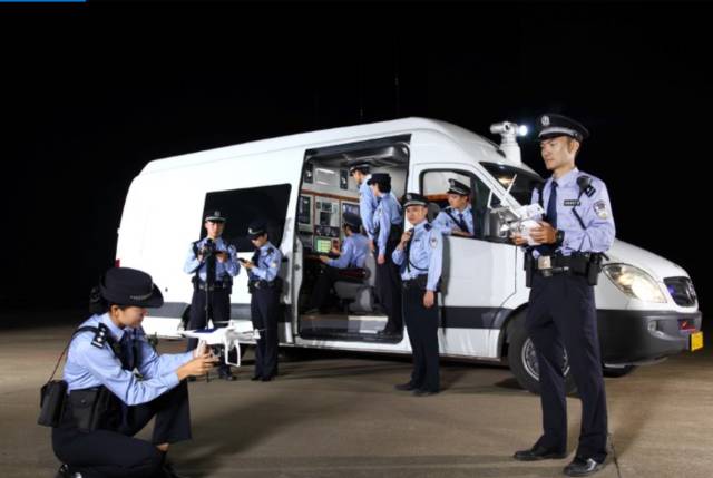 如果手机打不开怎么办,手机打不通电话但是有网