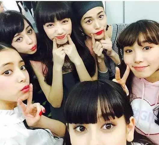 透明感女孩的特点,女生说透明感什么意思