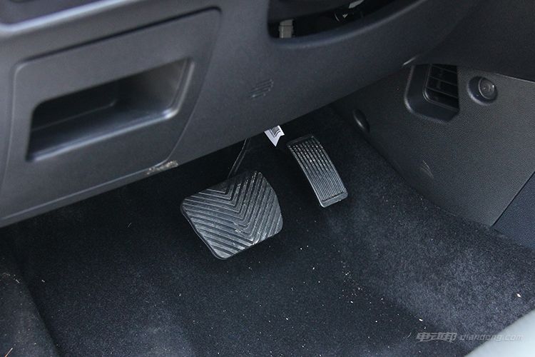 试驾完江淮iEV7S谈谈它的5个优点和5个缺点