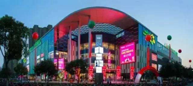 无锡商场美食一条街 (无锡哪个商场好吃的多)