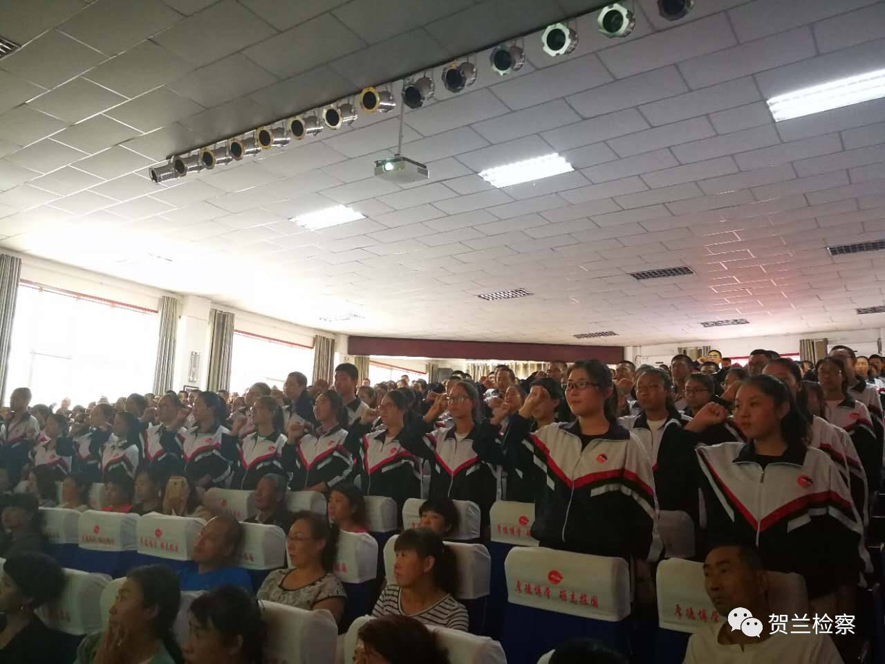 检察院秋季法制教育进校园活动,宜州区检察院开展法治进校园活动