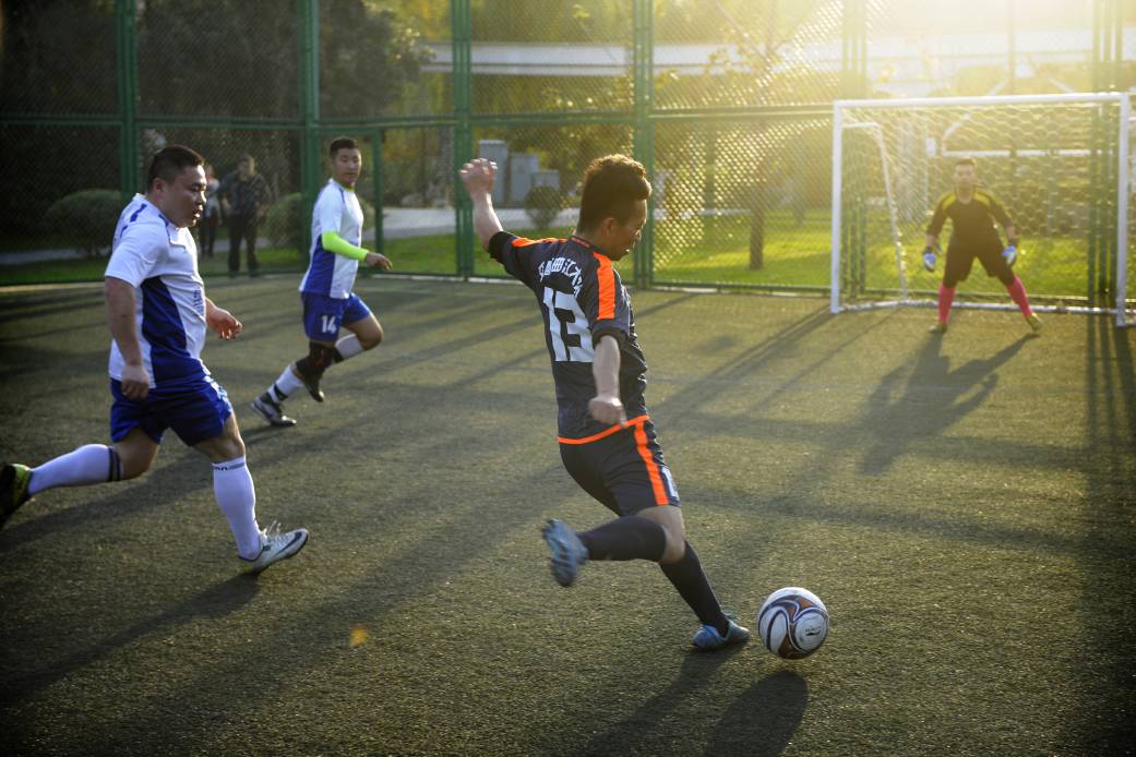 曲江首届足球联赛比赛,曲江区2017年足球联赛