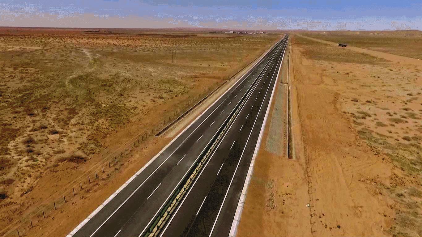 中国戈壁滩最漂亮的公路,戈壁最美公路在哪