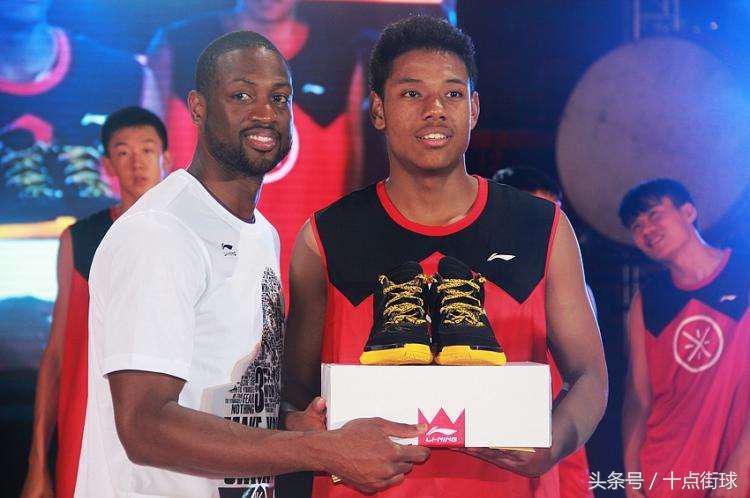 中国篮球即将诞生第二名黑人混血球员，曾获韦德盛赞：天赋太好，未来能进NBA！