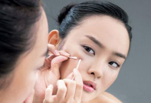 长痘痘不要乱用药,长痘痘了怎么才不留疤