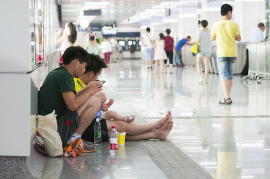 用电高峰突然停电然后又有电,用电高峰停电