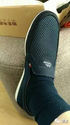 巴黎世家袜子鞋2.0和3.0的区别,巴黎世家男士袜子鞋