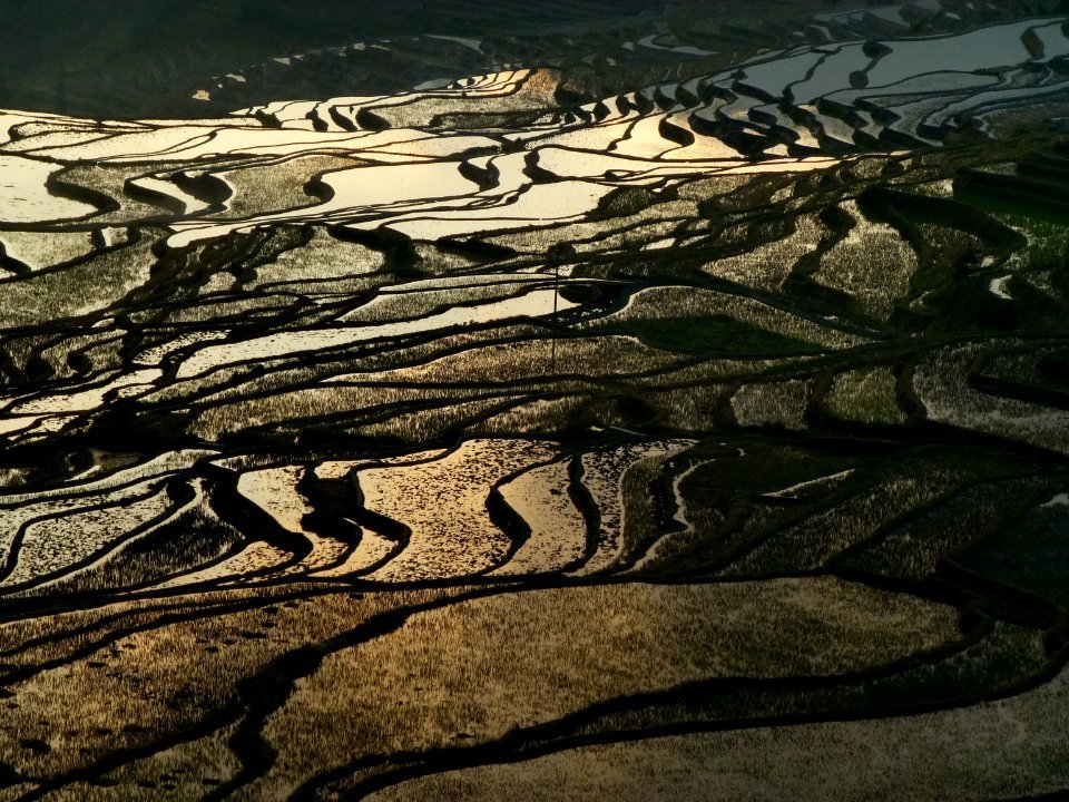 哈尼梯田最佳旅游攻略,风景这边独好独龙江