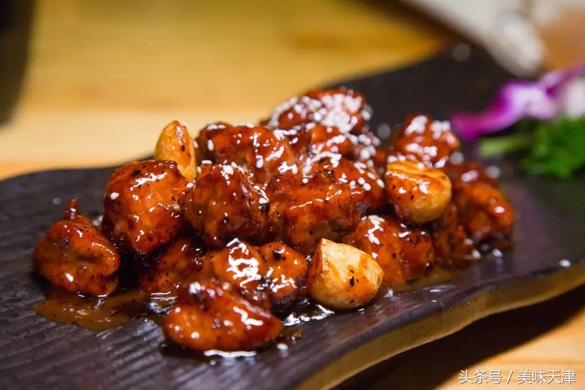 那天明明想要约你喝酒，开口却变成了「要不要一起吃饭」，酒馆中的美味派，夜宵中的狂热派，非你莫属