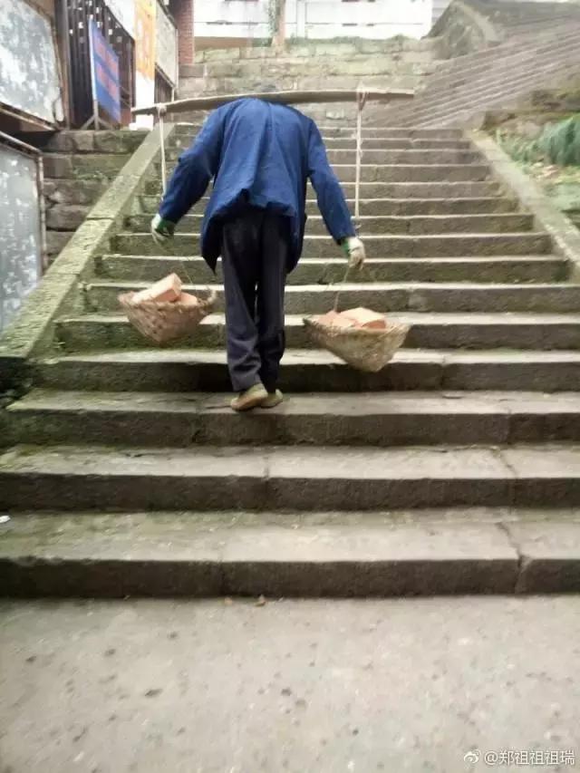 你手机中最舍不得删的视频是什么,你手机最舍不得删的图片