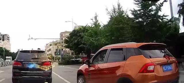 桂C17297等车主！你们交通违法被举报并处罚了，请自律！