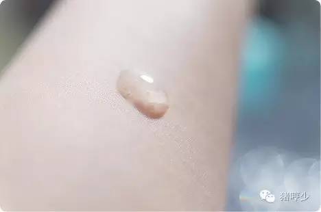 连护肤品都自带制冷技能了，而你还在流汗扛热？