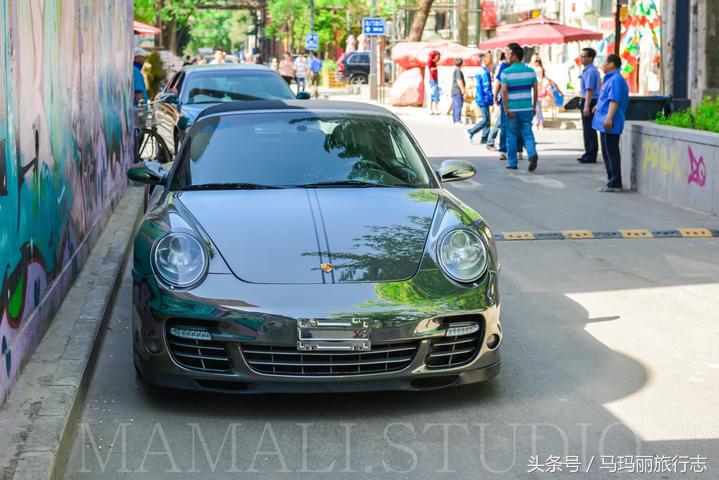 住赏气质喆啡，一辆复古老爷车把你接到咖啡馆的家