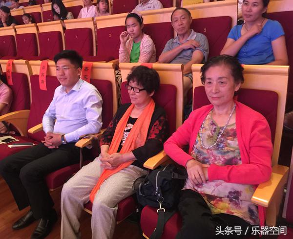 《中国梦翔声梦》——首届全国青少年古筝夏令营开幕式暨”筝味道“琴筝名家专场音乐会