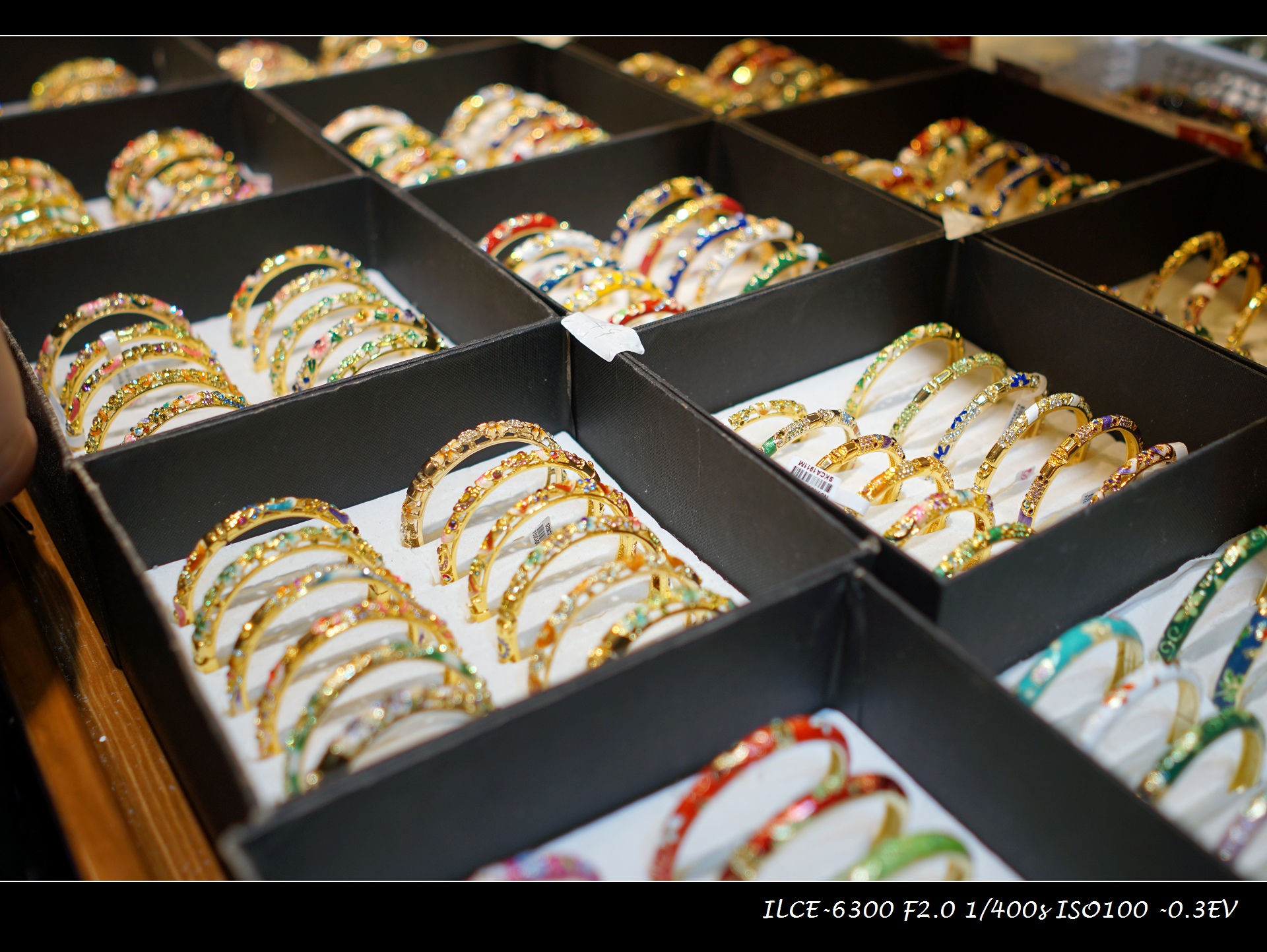 索尼微单a6000和a6300,索尼a6300微单摄影入门教程